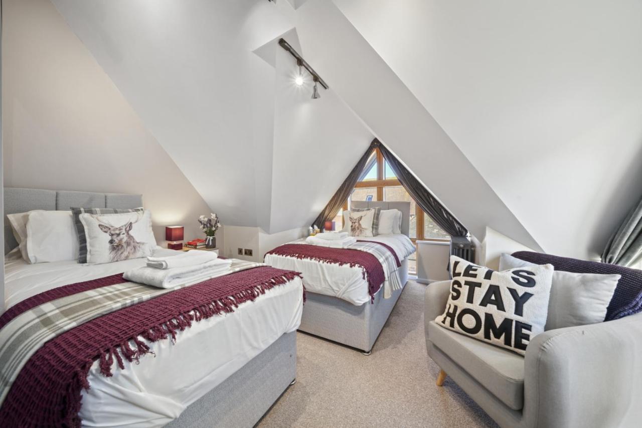 Super Funky Spire View Cottage - Free Gated Parking - Ultra Wifi Canterbury Ngoại thất bức ảnh